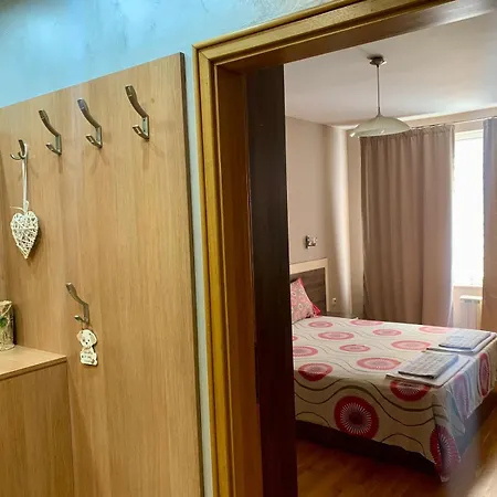 Asinela с гараж Apartment