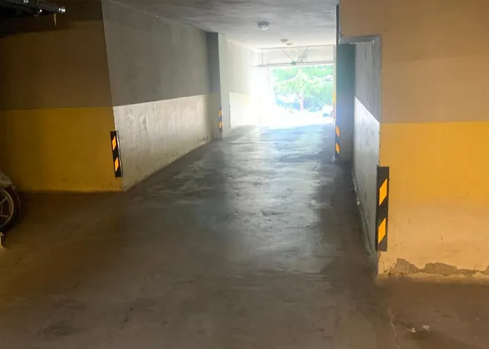 Asinela с гараж Apartamento Burgas