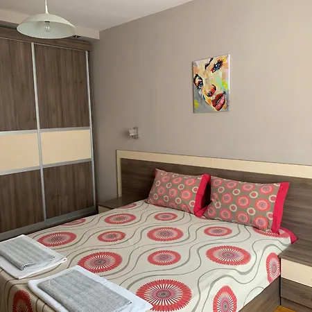 Asinela с гараж