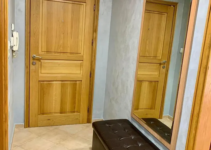 Asinela с гараж *