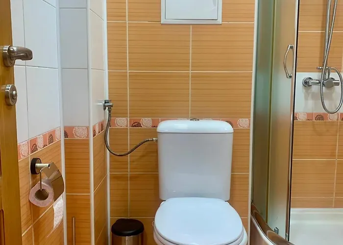 아파트 Asinela с гараж